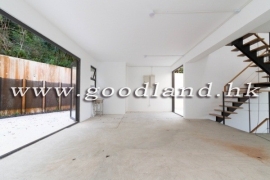 Clear Water Bay End Unit Sea View Villa For Sale