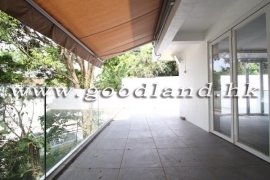 CLEAR WATER BAY Renovated Village House with Huge Gated Garden For Rent