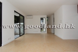 CLEAR WATER BAY Newly Renovated Village House with Garden For Rent