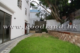 CLEAR WATER BAY Newly Renovated Village House with Lawn Garden For Rent
