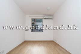 CLEAR WATER BAY Newly Renovated Village House with Lawn Garden For Rent