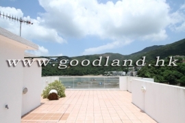 CLEAR WATER BAY Waterfront Village House with Beach Access For Rent