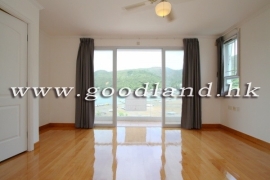 CLEAR WATER BAY Waterfront Village House with Beach Access For Rent