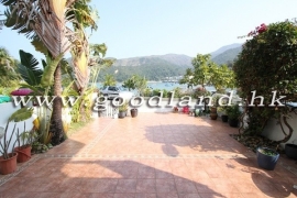 CLEAR WATER BAY Waterfront Village House with Beach Access For Rent