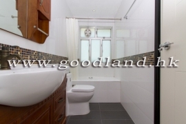 CLEAR WATER BAY Garden Village House with Greenery View For Sale