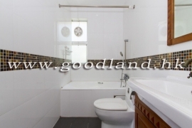 CLEAR WATER BAY Garden Village House with Greenery View For Sale