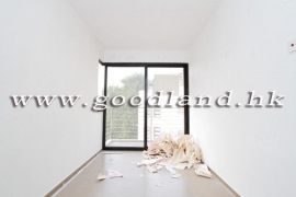 CLEAR WATER BAY Village House with Lawn Garden and Sea View For Rent