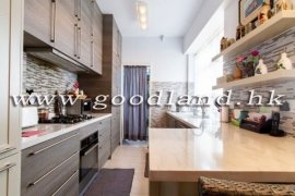 Clear Water Bay Managed Estate Apartment For Sale