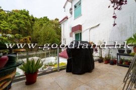 Clear Water Bay Managed Estate Apartment For Sale