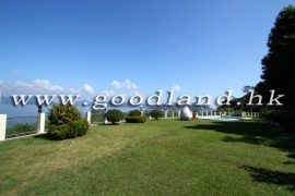 Renovated Clear Water Bay Sea View Villa With Communal Pool For Sale