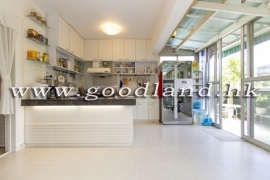 Clear Water Bay Sea View End-Unit Villa For Sale