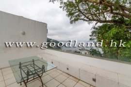 Clear Water Bay End-Unit Villa With Sea View Garden For Sale