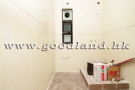 CLEAR WATER BAY Renovated Whole Block Village House Walk to Beach For Rent
