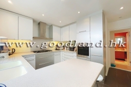 Clear Water Bay Villa With Split-Level Lawn Garden For Sale