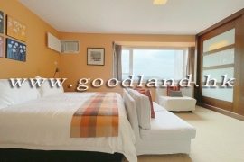 Clear Water Bay Villa With Split-Level Lawn Garden For Sale