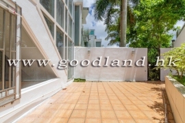 Clear Water Bay Garden Villa For Sale | Managed Complex