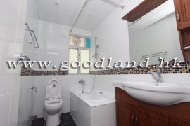 CLEAR WATER BAY House with Roof Garden For Sale