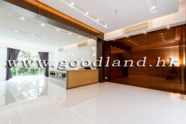 Clear Water Bay Huge Garden Villa For Sale | Pool