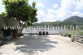 SAI KUNG Waterfront Villa with Big Garden For Sale
