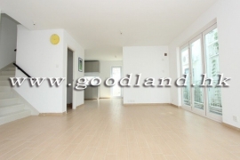 CLEAR WATER BAY Village House with Sea View and Lovely Garden For Rent