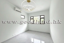 Clear Water Bay Family Villa For Sale | Convenient Location