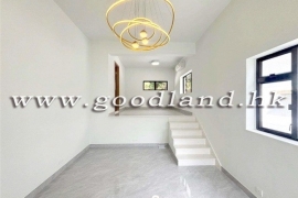 Clear Water Bay Family Villa For Sale | Convenient Location