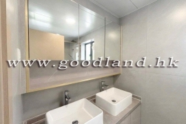 Clear Water Bay Family Villa For Sale | Convenient Location