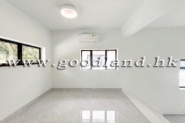 Clear Water Bay Family Villa For Sale | Convenient Location