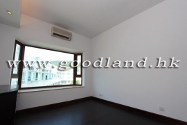 西貢匡湖居管理屋苑別墅出售