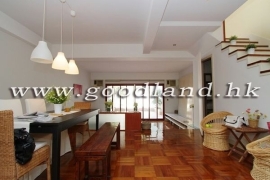 Clear Water Bay Renovated Villa For Sale | 3 Bedrooms