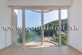 Clear Water Bay Waterfront Sea View Villa For Sale