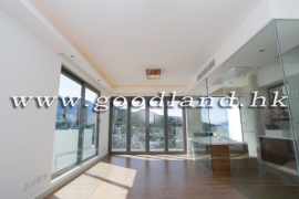 CLEAR WATER BAY Renovated Sea View Village House For Sale