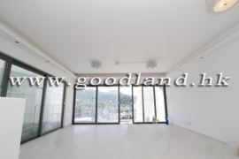 CLEAR WATER BAY Renovated Sea View Village House For Sale