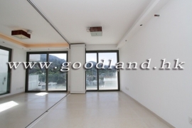 CLEAR WATER BAY Renovated Sea View Village House For Sale