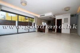 CLEAR WATER BAY Renovated Sea View Village House For Sale