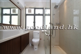 CLEAR WATER BAY Renovated Sea View Village House For Sale