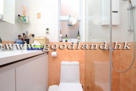 Clear Water Bay Poolside Apartment For Sale