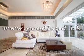 Clear Water Bay Prestigious Villa For Sale | Garage