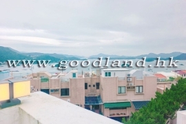 Sai Kung Villa For Sale Private Gate With Big Garden