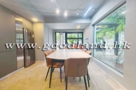 Sai Kung Villa For Sale Private Gate With Big Garden