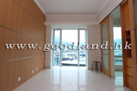 SAI KUNG Waterfront Villa in Well-Known Complex For Sale
