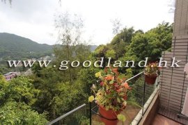 Clear Water Bay Poolside Apartment For Sale