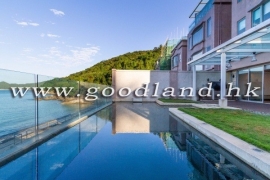 Clear Water Bay Detached Beachfront House For Sale