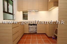 CLEAR WATER BAY Small Whole Block Village House with Garden For Rent