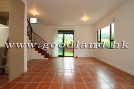 CLEAR WATER BAY Small Whole Block Village House with Garden For Rent