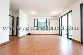 CLEAR WATER BAY Village House with Open Sea Views For Rent