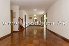 CLEAR WATER BAY Village House with Lawn Garden and Partial Sea View For Rent