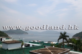 CLEAR WATER BAY Village House with Lawn Garden and Partial Sea View For Rent
