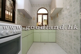 CLEAR WATER BAY Village House with Lawn Garden and Partial Sea View For Rent