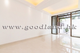 Clear Water Bay Garden Villa For Sale | High Ceiling